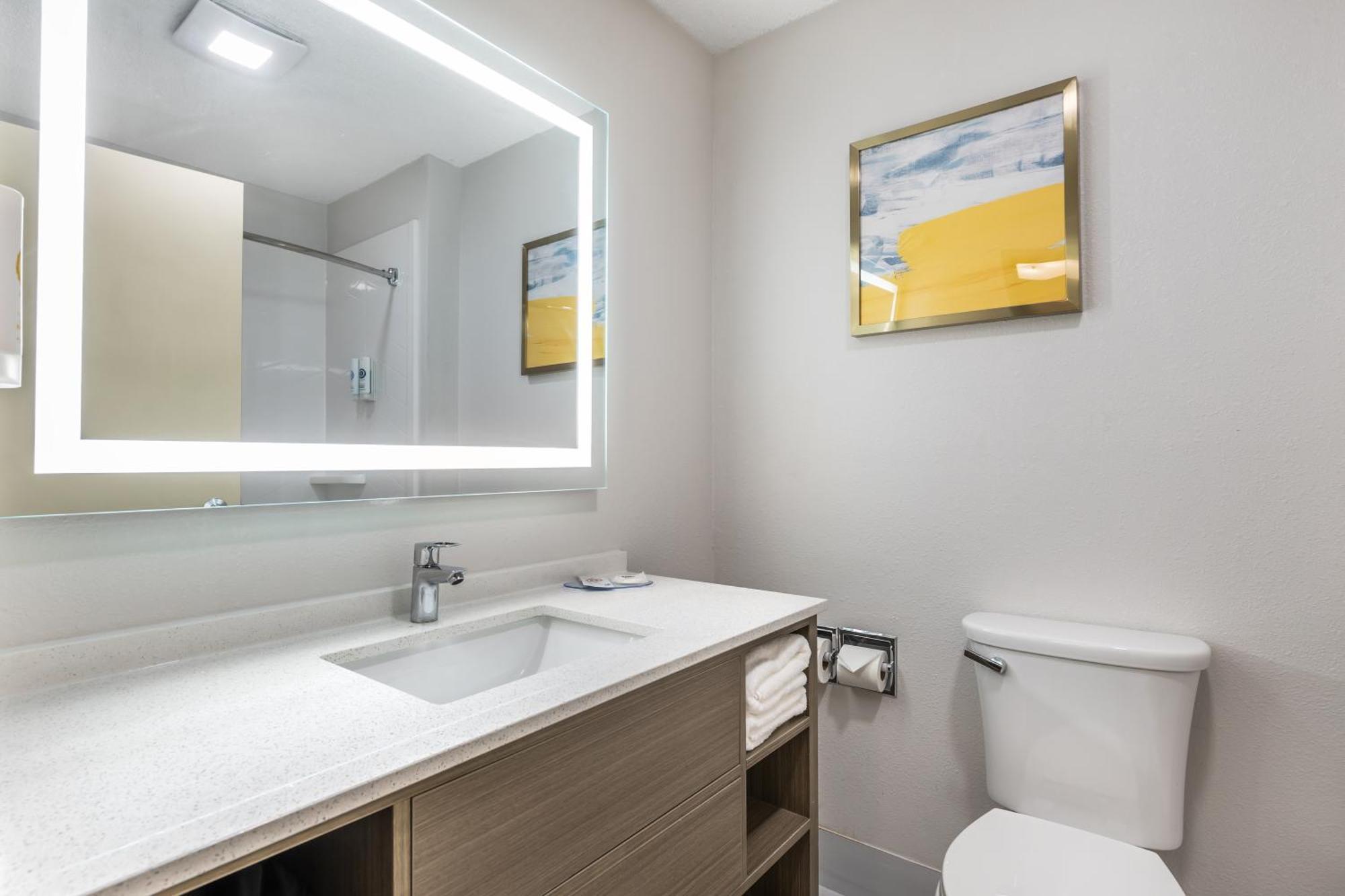Comfort Inn Davenport East - Bettendorf Dış mekan fotoğraf
