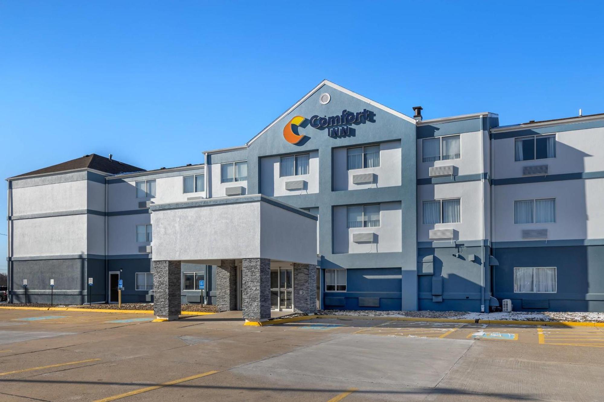 Comfort Inn Davenport East - Bettendorf Dış mekan fotoğraf